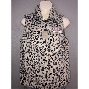 Black and Gray Leopard Vest